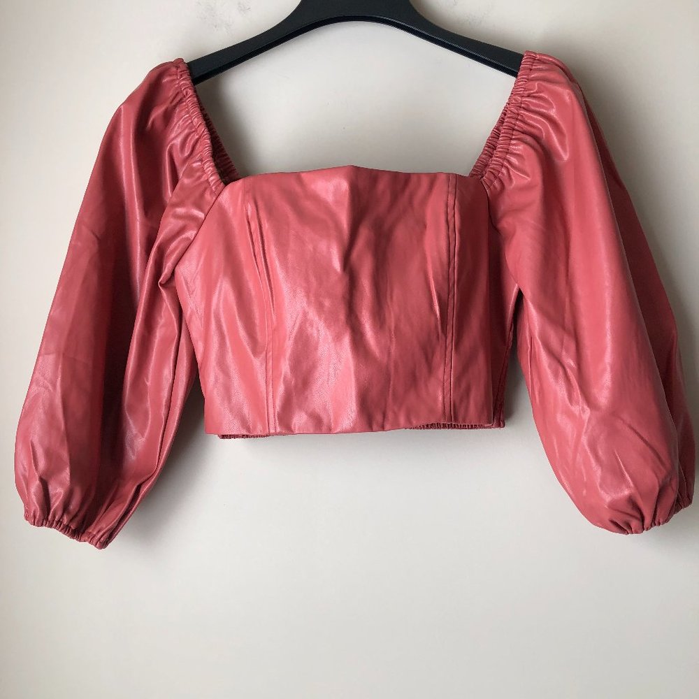 LUSH FAUX LEATHER CROPPED TOP